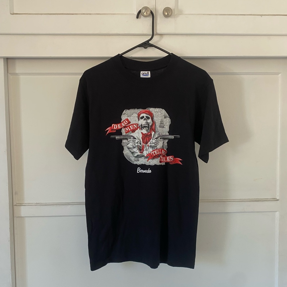 PIRATE SKELETON T-SHIRT
